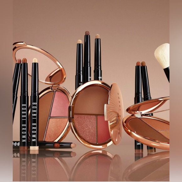 Bobbi Brown Other - NIB BOBBI BROWN FACE & CHEEK PALETTE